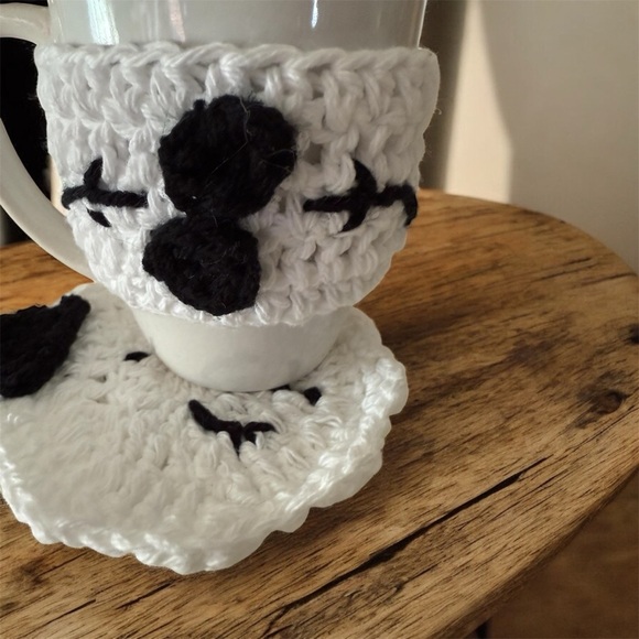 Winter Holiday Handmade Snowman Coaster and Mug Warmer Set - Picture 3 of 7